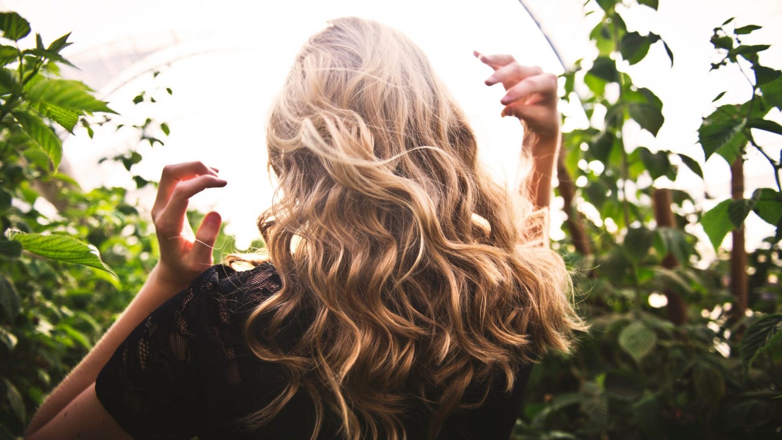4 Steps to Repair Your Hair After Extensions (Expert Tips)